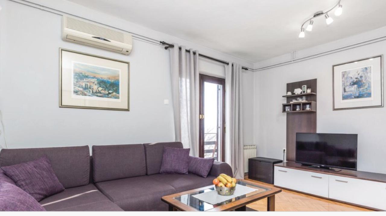 Apartment Gina Opatija Exteriör bild